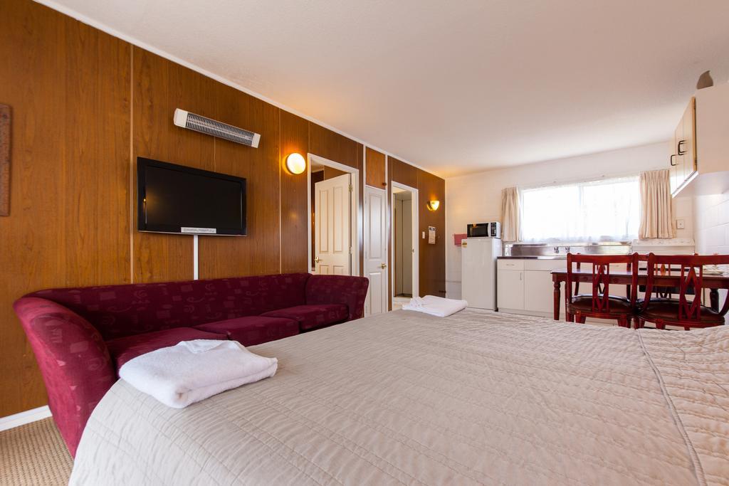 Sunset Lodge Motel Taupaki Номер фото